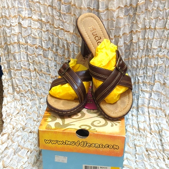 Mudd | Shoes | Mudd Roco Chocolate Brown 2 Heel Open Toed Size 6 | Poshmark